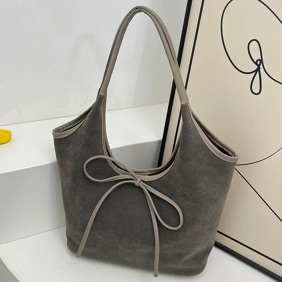 Merve – Elegant & Versatile Vegan Leather Bag