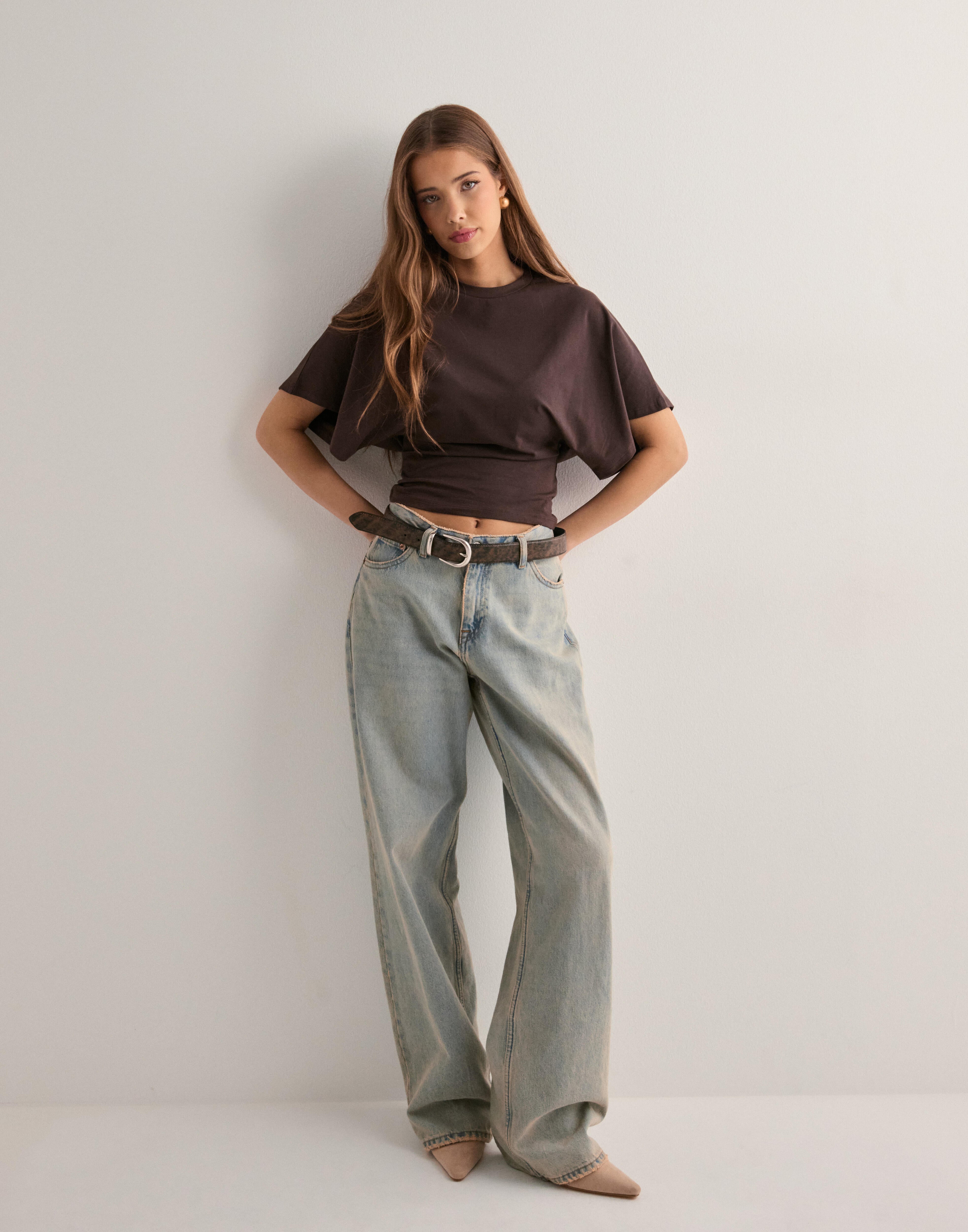Isobel - Wide Sleeve Icon Tee