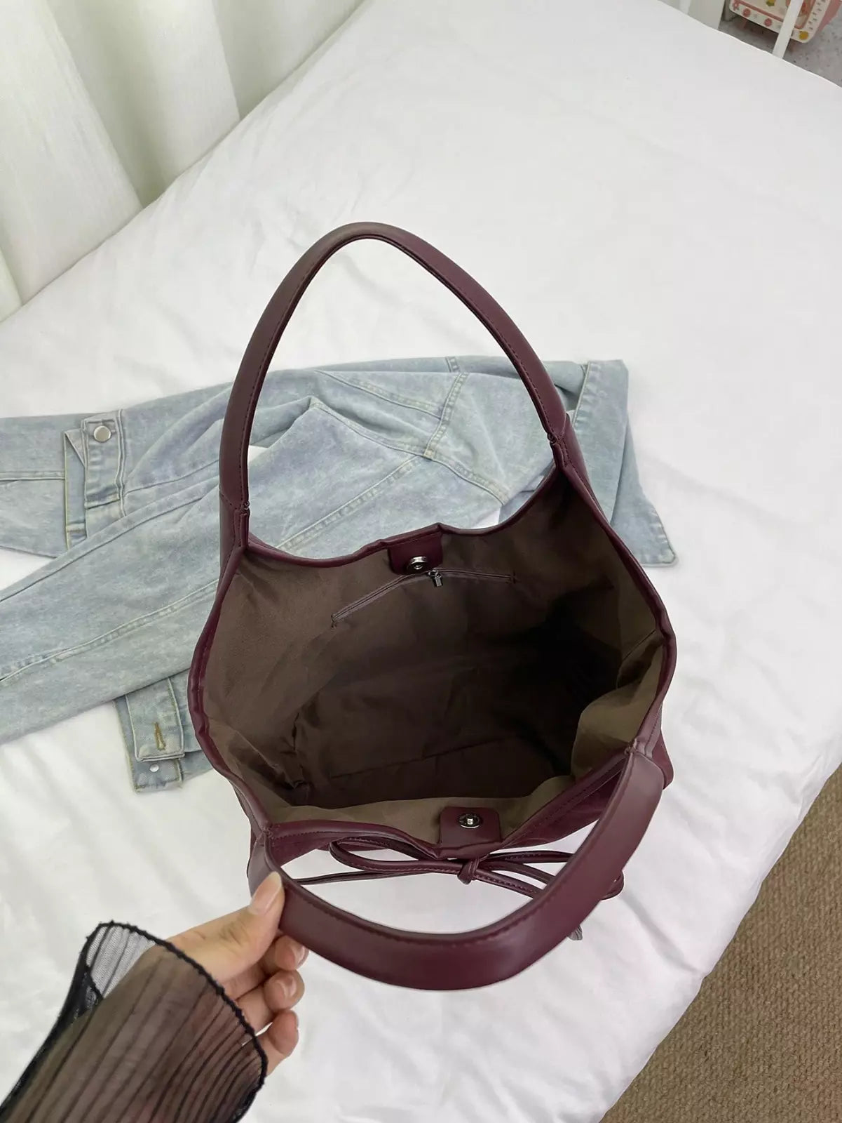Merve – Elegant & Versatile Vegan Leather Bag